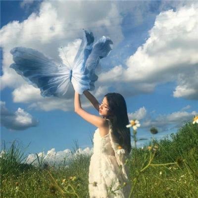 被师傅赶下山的我意外成为大明星