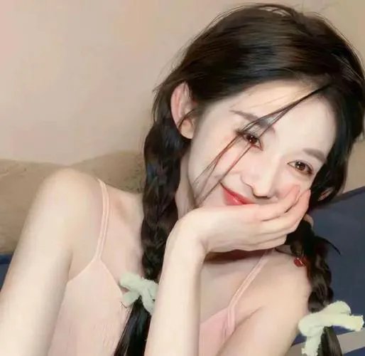 绿草如阴